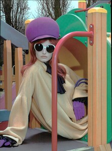 ARCHIVIO - Vogue Italia (August 2007) - The Last Range Of Colours - 015.jpg