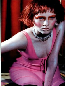 ARCHIVIO - Vogue Italia (February 1997) - Reflection - 034.png
