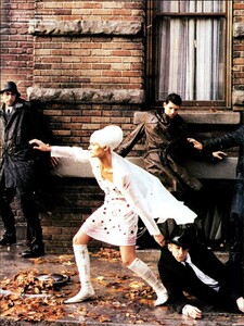 ARCHIVIO - Vogue Italia (March 2000) - The Next Way - 019.jpg