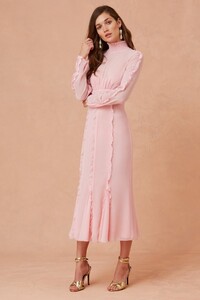 302001053_beloved_ls_midi_dress_682-blush_nh_0805-edit-21_1024x1024.thumb.jpg.af4b7d785b6be1dba807142b7bb62c0f.jpg