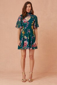 302001137-1_about_us_mini_dress_442-jade_botanic_floral_sh_1537-67_1024x1024.thumb.jpg.5ac4f1687fe0bfd6ed4f02ed60c5fd0b.jpg