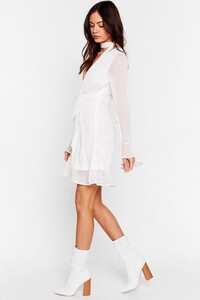 white-chiffon-romantic-mini-dress- (2).jpeg