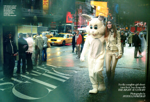 Harper's Bazaar US (March 2009) - Street Chic - 001.jpg