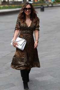 kla010520BZNimage103 .jpg