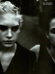 ARCHIVIO - Vogue Italia (March 1999) - An Outdoor Story - 010.jpg