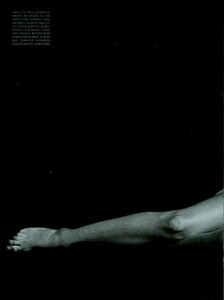 ARCHIVIO - Vogue Italia (February 1998) - Claudia Gerini - 007.jpg