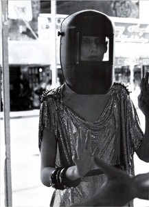 ARCHIVIO - Vogue Italia (February 2007) - Tomorrow Vision - 011.jpg