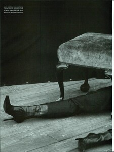ARCHIVIO - Vogue Italia (November 2000) - Women N.Y.C. October 2000 - 005.jpg