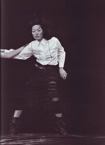 Vogue Italia (May 1999) - A Windy Summer Day - 020.jpg