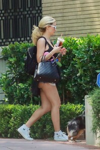        hol040520BZNimage112 .jpg