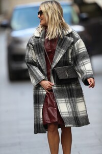        ash010520BZNimage106 .jpg