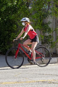        isl080520BZNimage126 .jpg