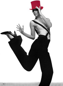 W (March 2001) - All That Jazz - 005.jpg