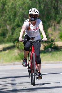        fis050520BZNimage5 .jpg