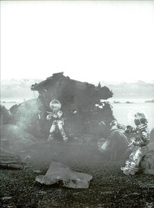 ARCHIVIO - Vogue Italia (March 2001) - In A Future Mood - 018.jpg