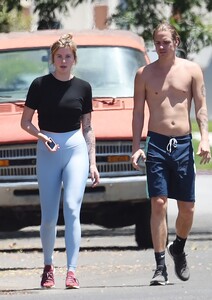       ire280420BZNimage28 .jpg