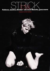 Marie Claire Germany (December 1996) - Strick Total - 001.jpg