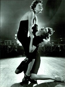 ARCHIVIO - Vogue Italia (March 1997) - Fashion Marathon - 018.jpg