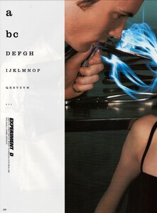 ARCHIVIO - Vogue Italia (December 1997) - Data Lab - 007.jpg