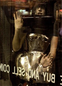 ARCHIVIO - Vogue Italia (February 2007) - Tomorrow Vision - 015.jpg