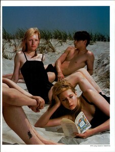 ARCHIVIO - Vogue Italia (July 1997) - An Interpretation - 004.jpg