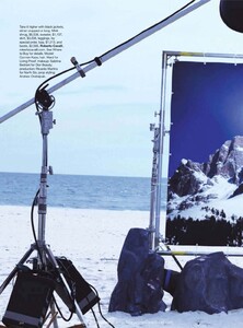 Harper's Bazaar US - 2009 11-205.jpg