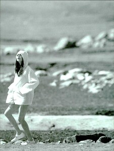 ARCHIVIO - Vogue Italia (May 1997) - Untitled - 013.jpg