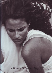 Vogue Italia (May 1999) - A Windy Summer Day - 002.jpg