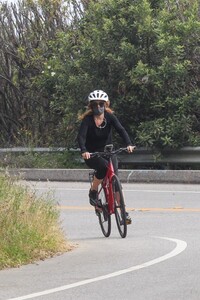        isl010520BZNimage116 .jpg