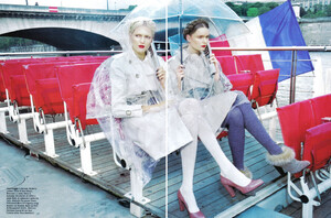 Vogue Italia (September 2008) - Close-Up - 006.jpg