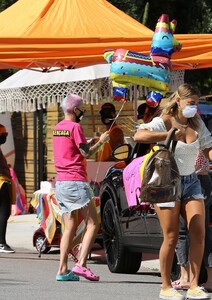        stu040520BZNimage17 .jpg