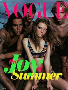 718890698_ARCHIVIO-VogueItalia(June1997)-Cover.thumb.jpg.33f8ab1a40661895888740a4ff40ca29.jpg