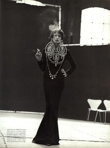 Vogue Italia (September 1997, Couture Supplement) - Story - 016.jpg