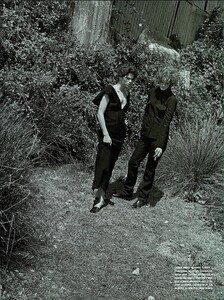 ARCHIVIO - Vogue Italia (September 1998) - Una storia da Camargue - 005.jpg