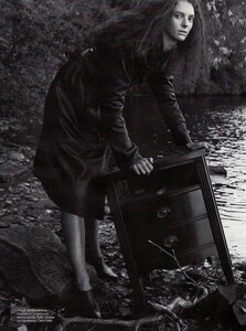 ARCHIVIO - Vogue Italia (November 1997) - In Country - 005.jpg