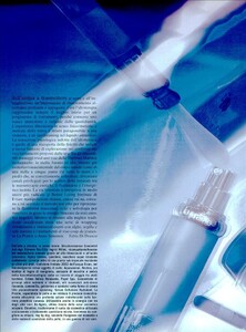 ARCHIVIO - Vogue Italia (May 2002) - Water Therapy - 012.jpg