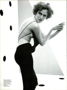 ARCHIVIO - Vogue Italia (January 1997) - Black - 005.jpg