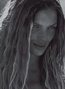 ARCHIVIO - Vogue Italia (March 1998) - Zabriskie Pt - 015.jpg