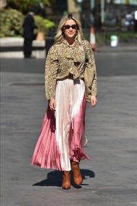        rob080520BZNimage105 .jpg