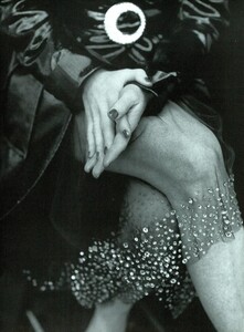 ARCHIVIO - Vogue Italia (May 2001) - Isabelle Huppert - 004.jpg