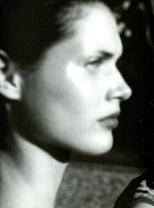 ARCHIVIO - Vogue Italia (March 1999) - An Outdoor Story - 005.jpg