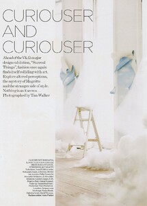 CuriouserAndCuriouser_ TimWalker_VogueUk_feb07_01.jpg