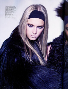 Harper's Bazaar US (April 2009) - Models Of The Moment - 005.jpg