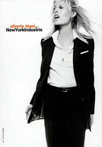 Alberto_Biani_New_York_Industrie_Spring_Summer_2005_02.thumb.png.4c2594bc986681f2b85b2401e280b176.png