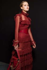backstage-defile-elie-saab-automne-hiver-2018-2019-paris-coulisses-43.thumb.jpg.3c9836b810e76f7b1ba9a45a8e44df37.jpg