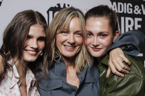 backstage-defile-zadig-amp-voltaire-printemps-ete-2019-paris-coulisses-3.thumb.jpg.d9143b6b7352c75211645cf2fe7ebca3.jpg