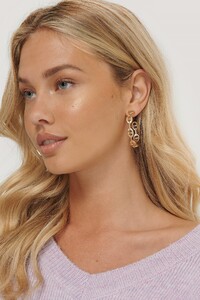 nakd_matte_chain_look_hoops_1015-002995-0013_01l-1.jpg