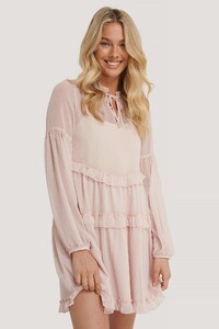 nakd_milti-frills_ls_chiffon_dress_1014-000558-0115_03j.jpg