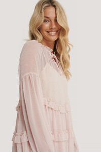 nakd_milti-frills_ls_chiffon_dress_1014-000558-0115_04g.jpg