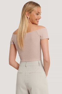 nakd_off_shoulder_short_sleeve_top-1660-000112-0802_02b.jpg